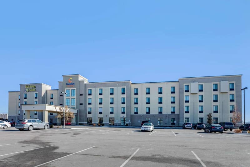 MainStay Suites Near Denver Downtown — building