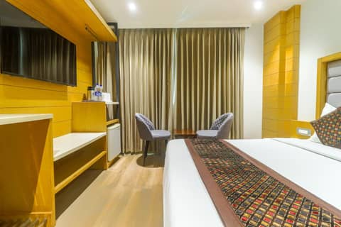 Hotel Bricks Karol Bagh New Delhi — photo 9