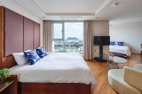 The Island Blue Hotel — photo 7