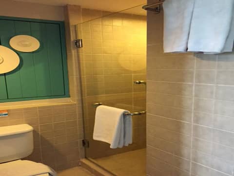 Sawasdee Hotel @ Sukhumvit Soi 8 — photo 4
