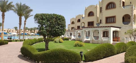 Royal Lagoons Resort & Aqua Park Families and Couples Only — photo 6
