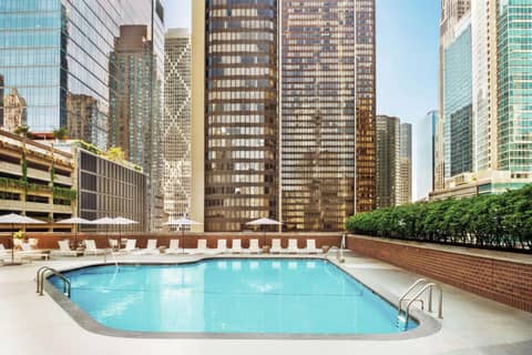 Hilton Grand Vacations Club Chicago Magnificent Mile — photo 8