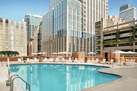 Hilton Grand Vacations Club Chicago Magnificent Mile — recepcion & lobby