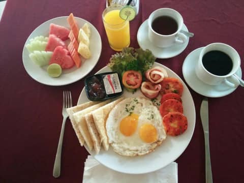 Grand La Walon Hotel — dining