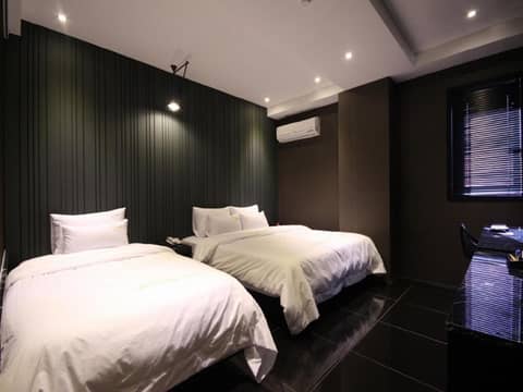 Almond Hotel Busan Station — photo 5