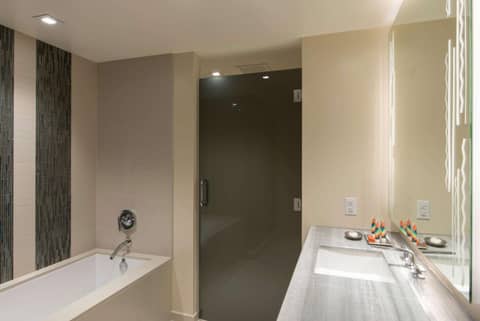 Hilton Grand Vacation Club The Grand Islander Waikiki Honolulu — photo 2
