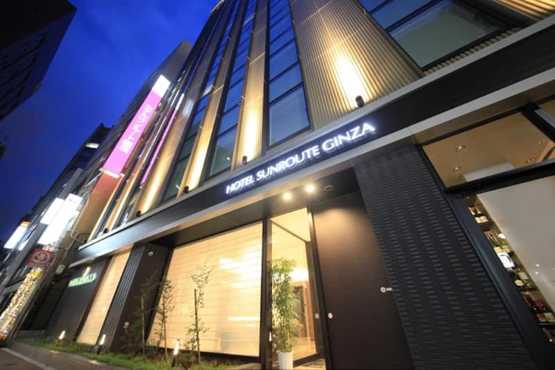 Hotel Sunroute Ginza — building