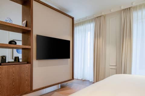 El Autor Hotel Madrid Autograph Collection — hotel room