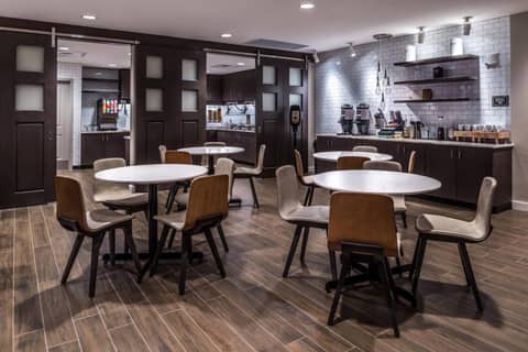 Residence Inn by Marriott Charlotte Steele Creek — dining