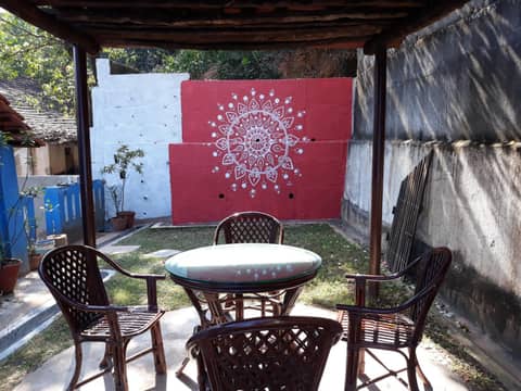 Villa Khatun Guesthouse - Peaceful Boutique Guesthouse near Fontainhas in Panjim — balance & terrace