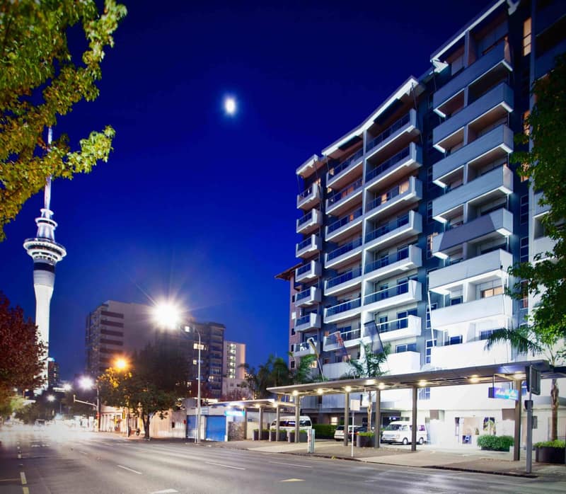 VR Auckland City — building