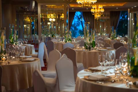 Renaissance Riverside Hotel Saigon — photo 9