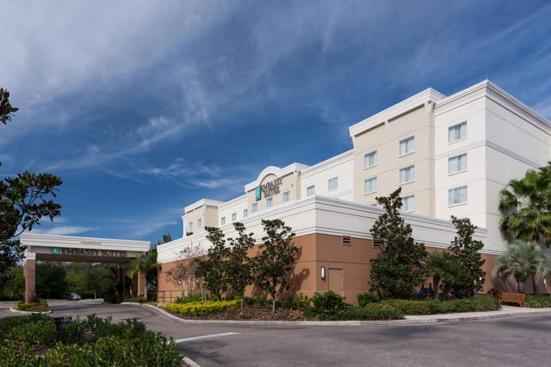Embassy Suites by Hilton Tampa Brandon — building