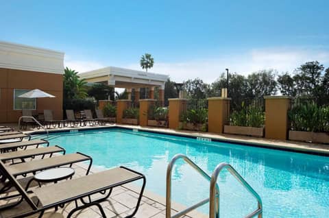 Embassy Suites by Hilton Tampa Brandon — photo 2