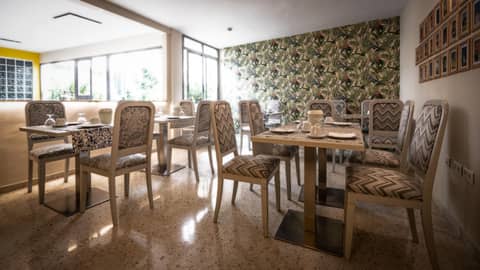 Colectia Hotel Santa Lucía — dining