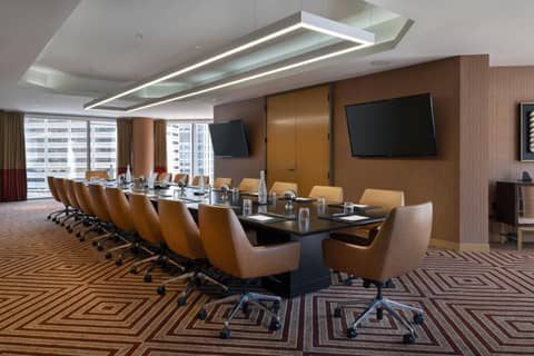Residence Inn by Marriott Chicago Downtown Magnificent Mile — photo 9