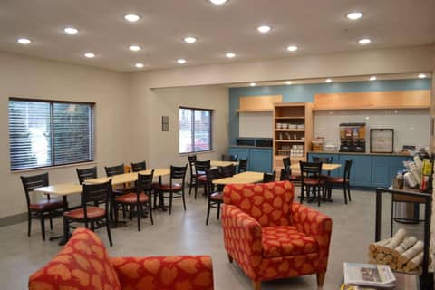 Country Inn & Suites by Radisson, Fairview Heights, IL — photo 3