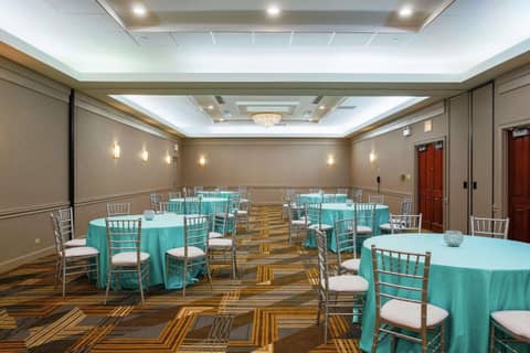 Hilton Chicago/Oak Lawn — meeting & event spaces