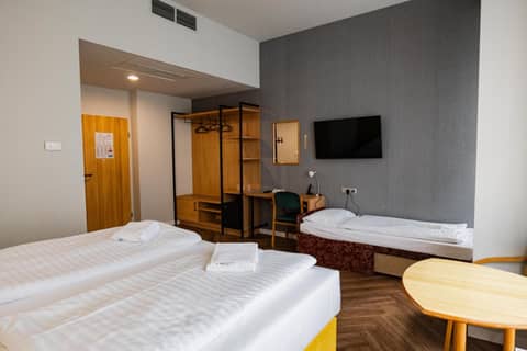 Pilvax Hotel Budapest — hotel room