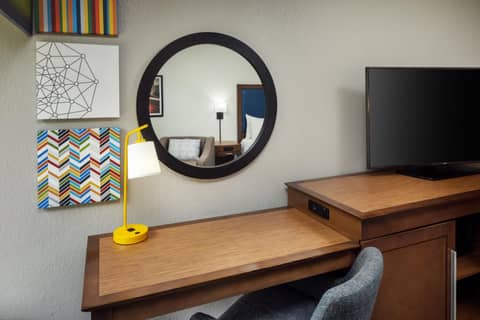 Hampton Inn Atlanta-Northlake — photo 2