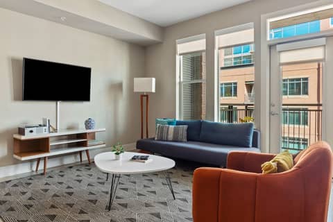 Kasa Union Station Denver — hotel room