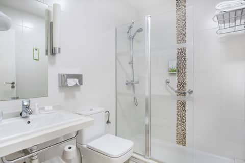 Hilton Vacation Club Royal Sunset Beach Club Tenerife — bathroom