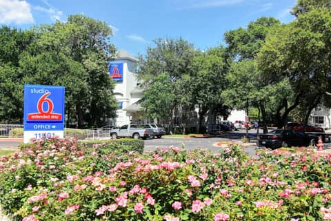 Studio 6 Extended Stay - Austin, TX - Northwest — photo 9