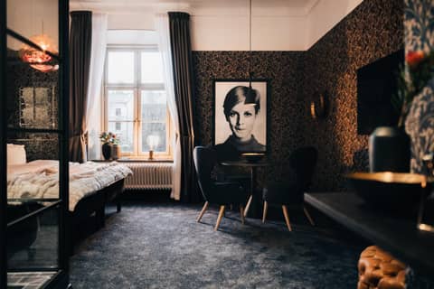NOFO Hotel, WorldHotels Crafted — hotel room