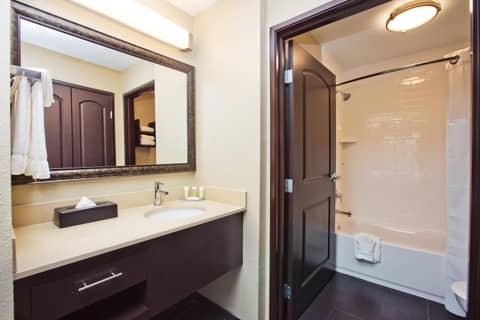 Staybridge Suites Austin South Interstate Hwy 35 by IHG — photo 9