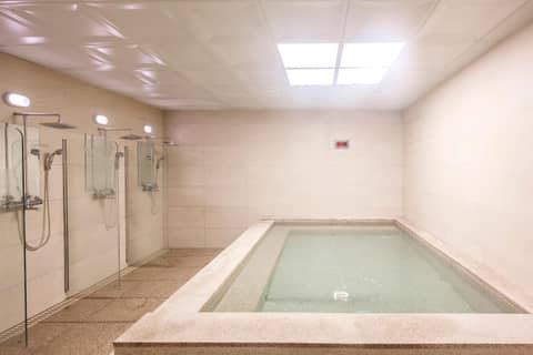 Hotel Uri& — photo 4