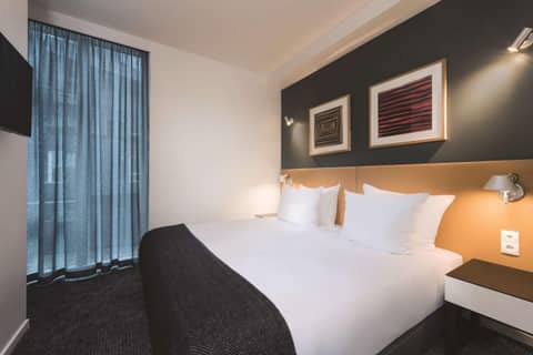 Adina Apartment Hotel Copenhagen — hotel room