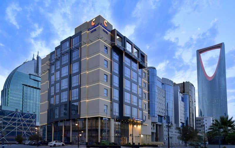 Comfort Hotel Riyadh Olaya — building