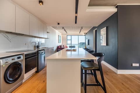 Latitude Aparthotel by Totalstay — photo 5