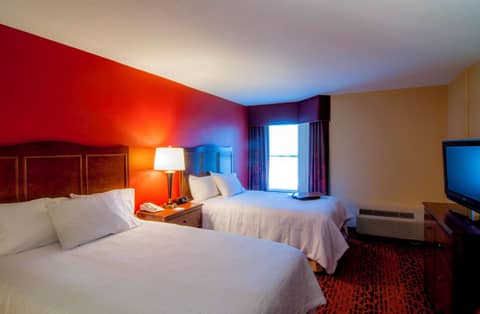 Hampton Inn & Suites Tampa-North — photo 6
