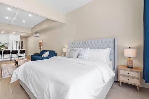 Namaste Suites — bedroom