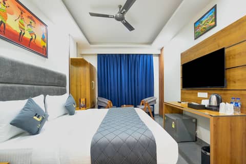 Hotel Le Premier Delhi Airport — photo 7