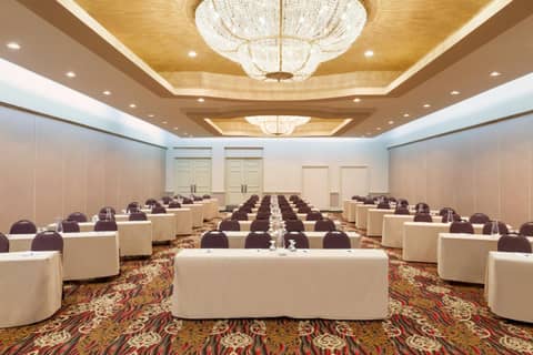 USC Hotel — meeting room