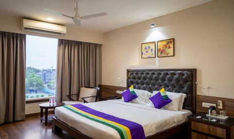 Treebo Premium Baramasi By Jai Club Prime — photo 7