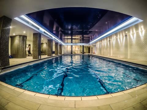 Holiday Inn London Kensington High St. by IHG — indoor pool