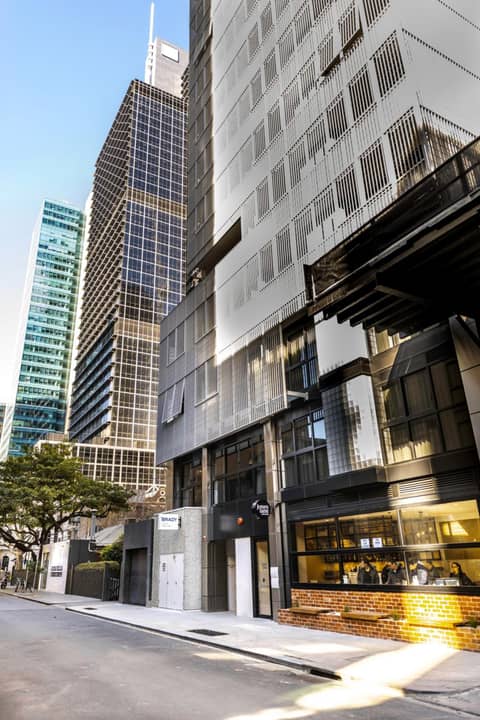 Brady Hotels Jones Lane — photo 9