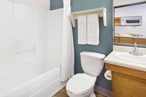 WoodSpring Suites St Louis St Charles — photo 2