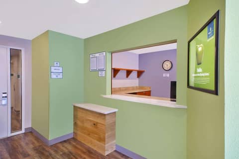 WoodSpring Suites St Louis St Charles — photo 4