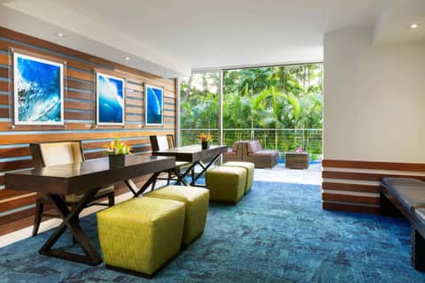Courtyard by Marriott Waikiki Beach — photo 6
