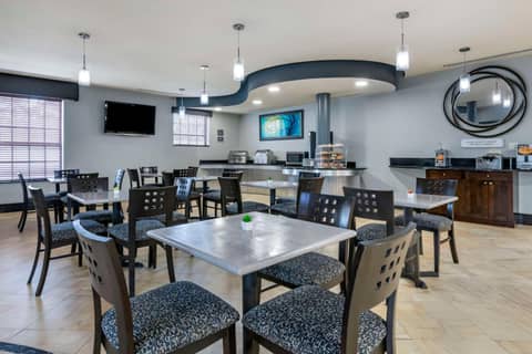Best Western Plus Bradenton Gateway Hotel — photo 8