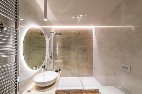 Ca' Pagan — bathroom
