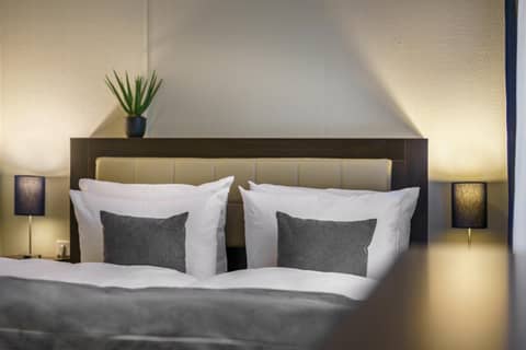 Hotel Continental Hamburg Hauptbahnhof — photo 3