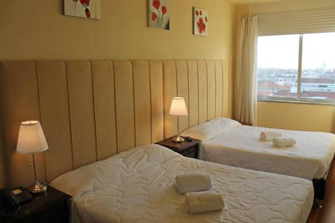 Santa Clara Porto — hotel room