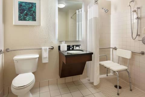 Fairfield Inn & Suites by Marriott Orlando Lake Buena Vista in the Marriott Village - Large Family Suites with Trundle Bunk Beds! — photo 9