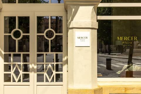 Mercer Plaza Sevilla — other