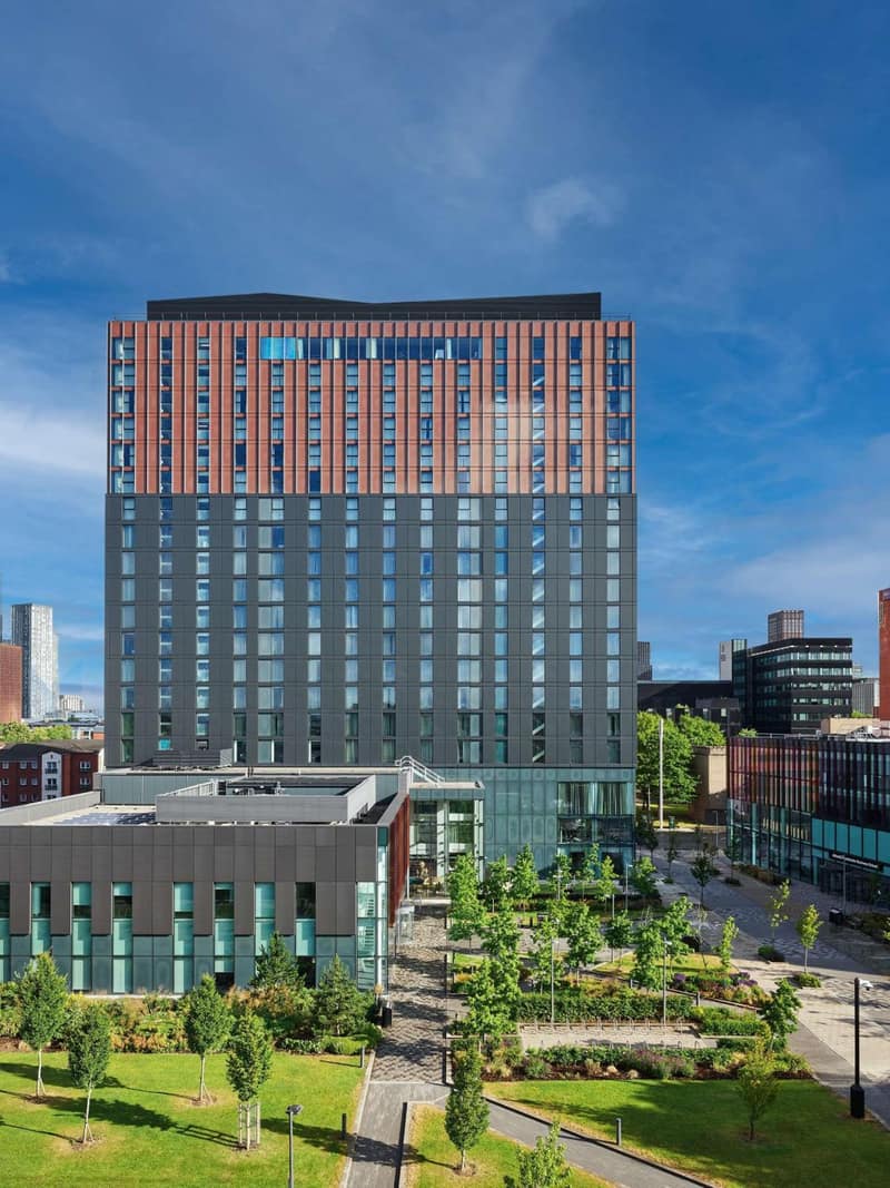 Hyatt House Manchester - Aparthotel — building